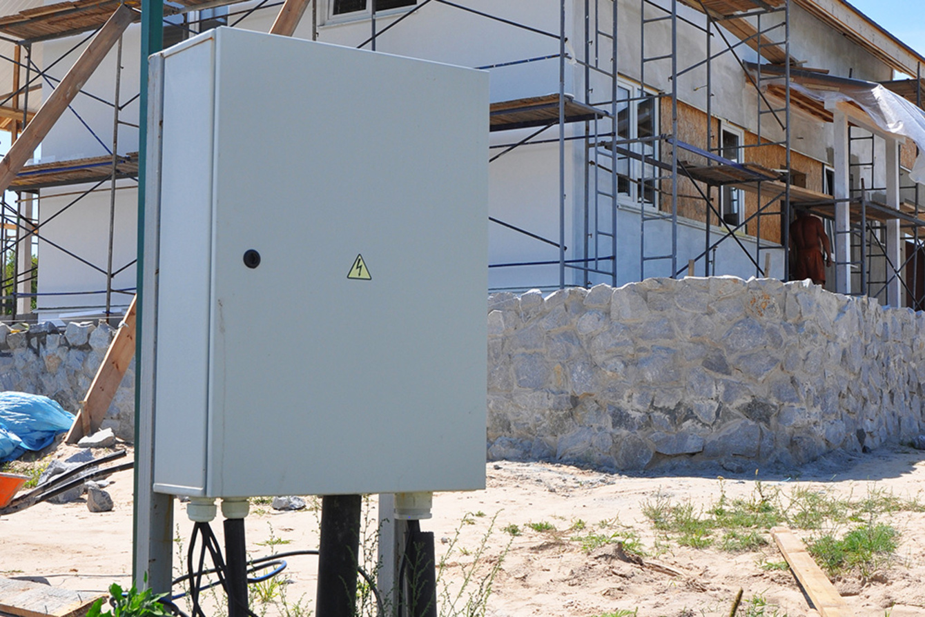 Baustrom bei Elektro Adigüzel in Fernwald-Annerod