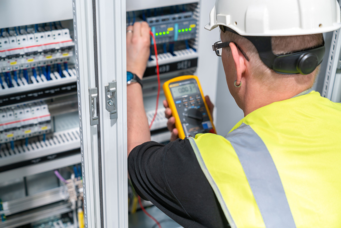 Elektroanlagen-Kontrolle bei Elektro Adigüzel in Fernwald-Annerod