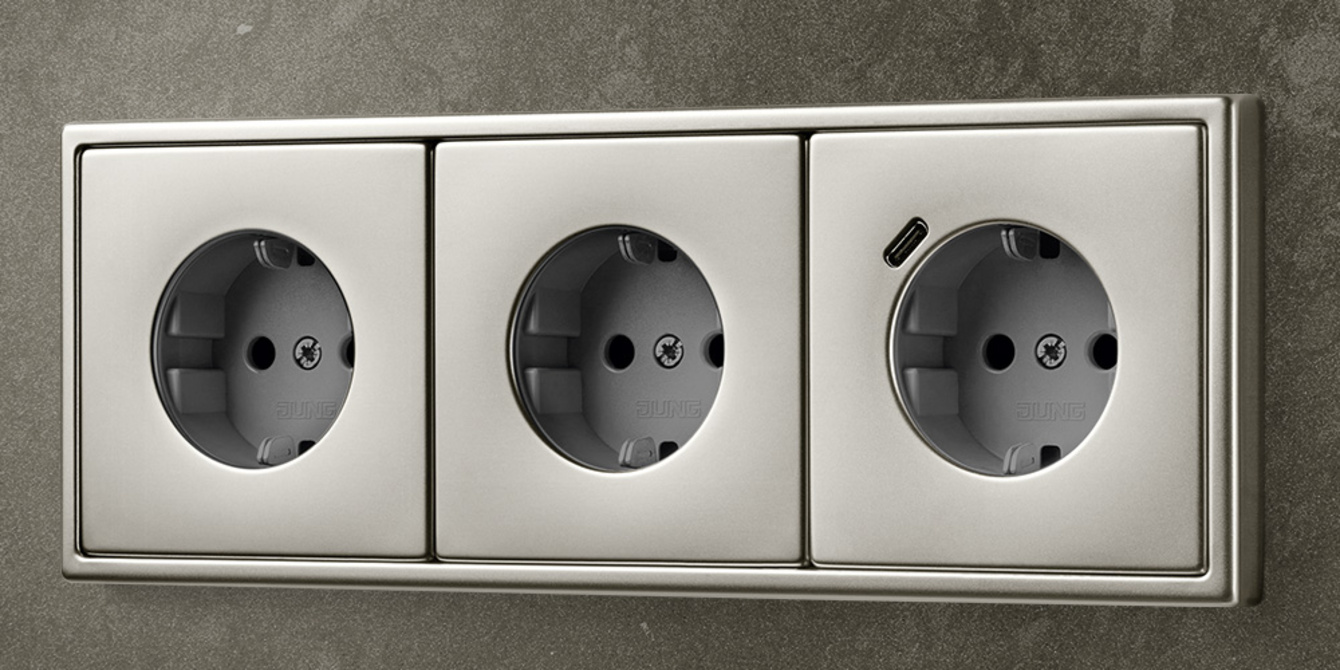 SCHUKO® Steckdosen mit USB bei Elektro Adigüzel in Fernwald-Annerod