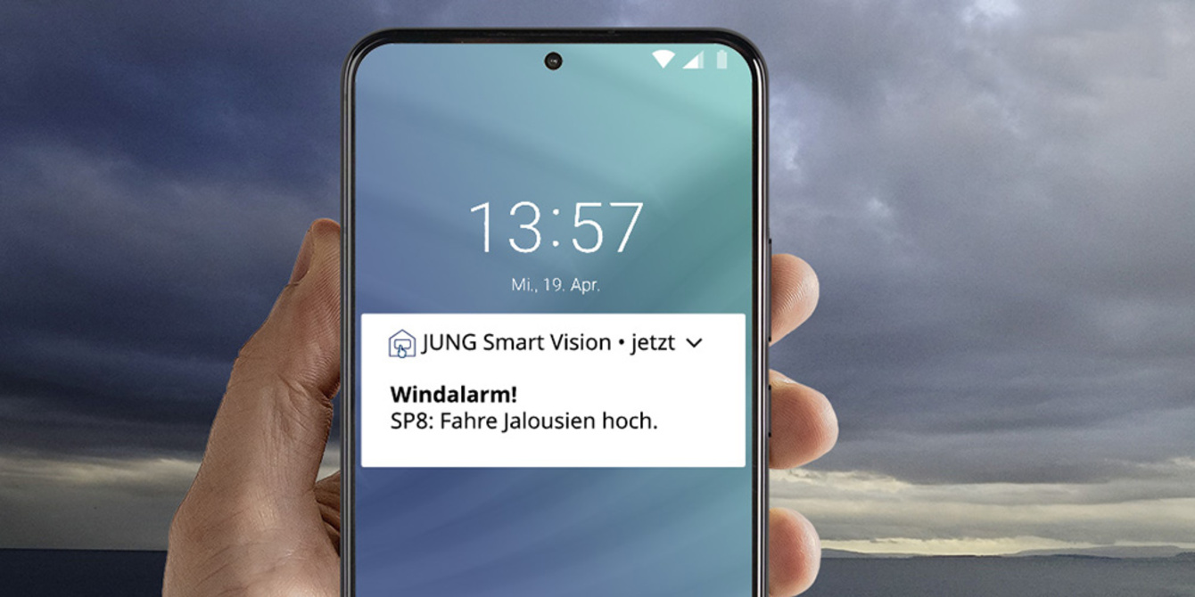 JUNG Smart Panel 8 bei Elektro Adigüzel in Fernwald-Annerod