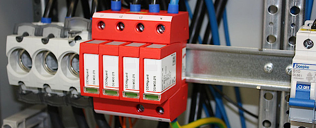 Über­spannungs­schutz bei Elektro Adigüzel in Fernwald-Annerod